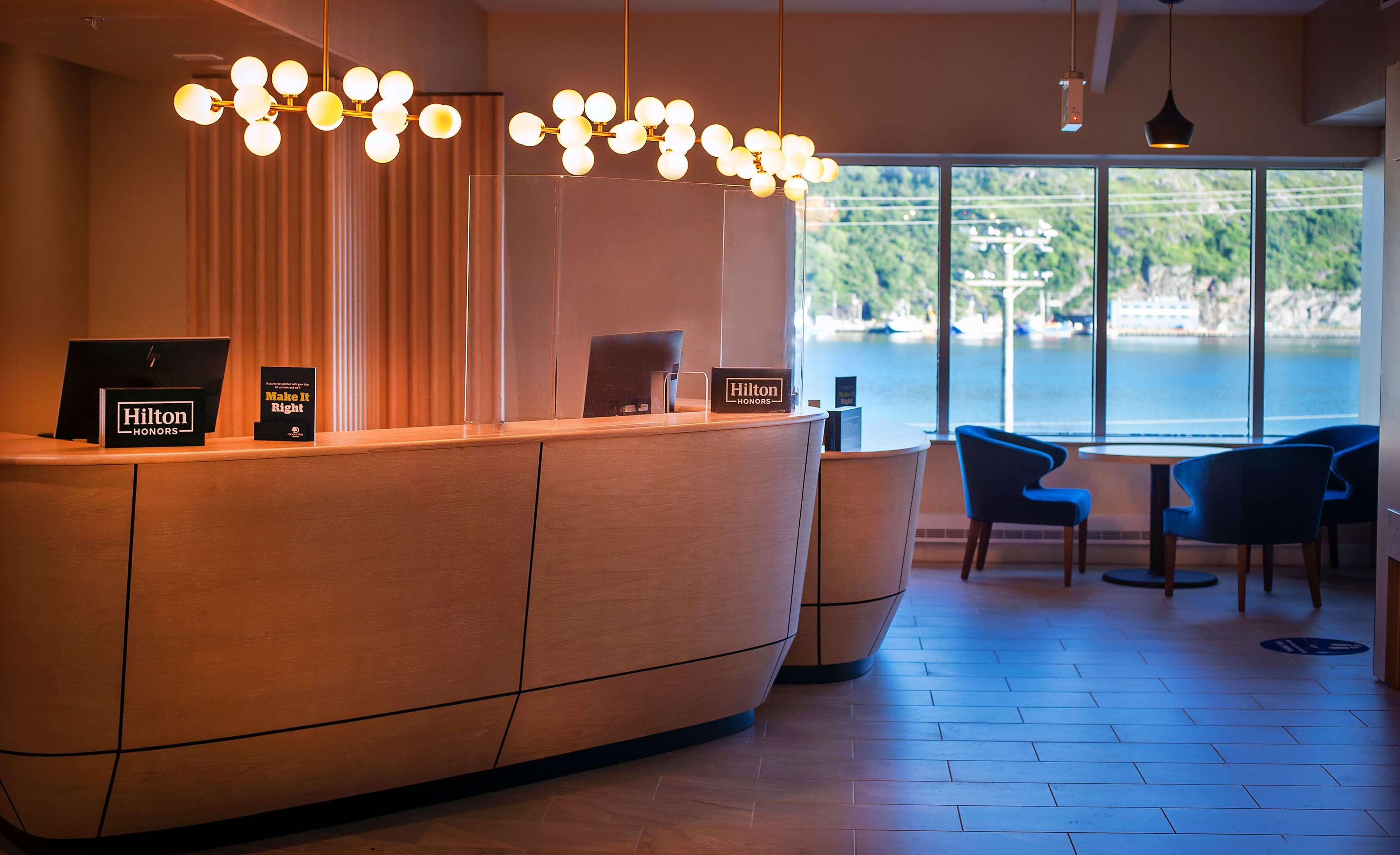 Doubletree By Hilton St. John'S Harbourview Hotel Exterior foto